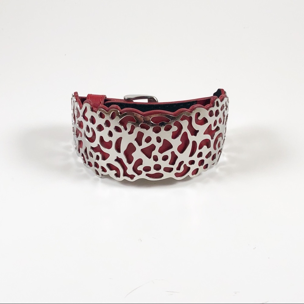 Metal and faux leather red bracelet
